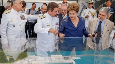 Dilma analiza despedir a toda la c�pula directiva de Petrobras