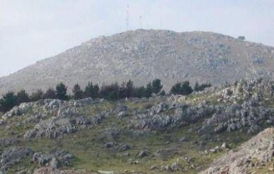 Caminantes hallaron a una persona muerta en la cima del cerro de Las Animas