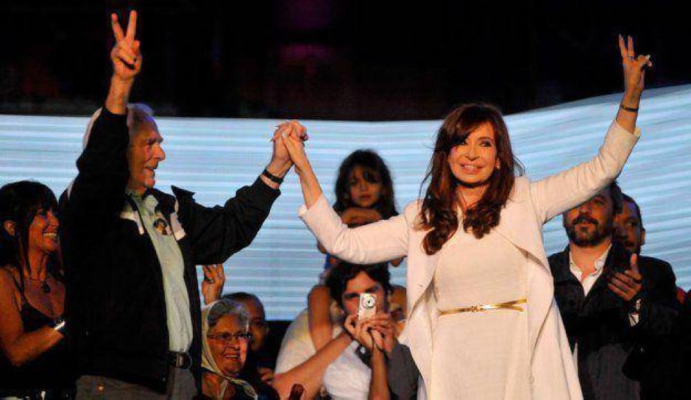 CFK celebr su democracia de enemigos, contra todos