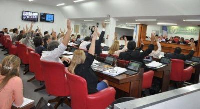 Horas decisivas para acordar el temario de la sesi�n extraordinaria