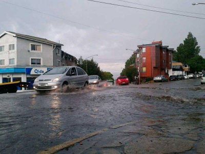 Repentina tormenta provoc� inconvenientes
