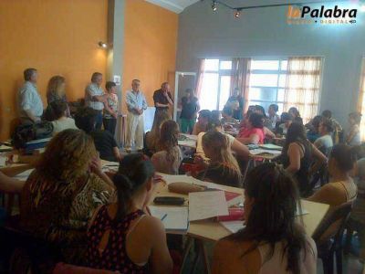 Curetti visit� a alumnos de la carrera de enfermer�a en Stroeder y el Taller Protegido de Villalonga