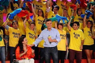 �Qui�nes son y c�mo operan los recaudadores de Scioli, Massa y Macri?