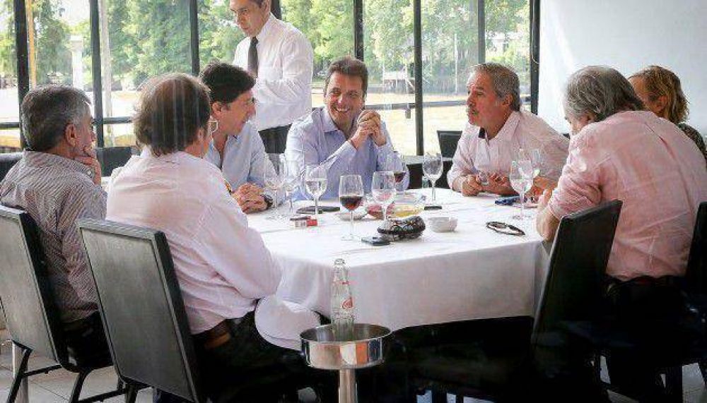 Piden a los candidatos massistas que �no se maten� en los medios