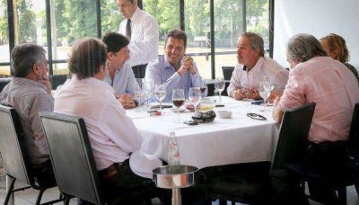Piden a los candidatos massistas que �no se maten� en los medios