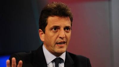 Massa re�ne a sus precandidatos a gobernador, en medio de la interna por Insaurralde y De Narv�ez