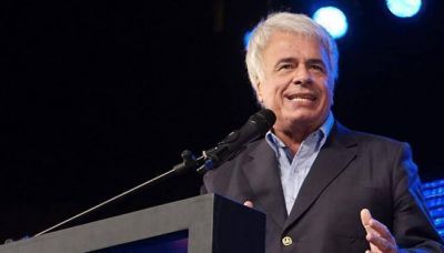 De la Sota ahora dice que la elecci�n provincial ir�a despegada de la nacional