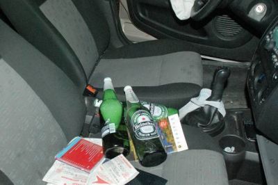 Conductor de un Ford Fiesta provoca un choque m�ltiple sobre Yrigoyen