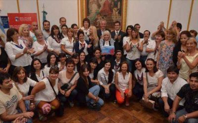 �Compre Pilar�: La Comuna entreg� 4 mil credenciales a agentes municipales