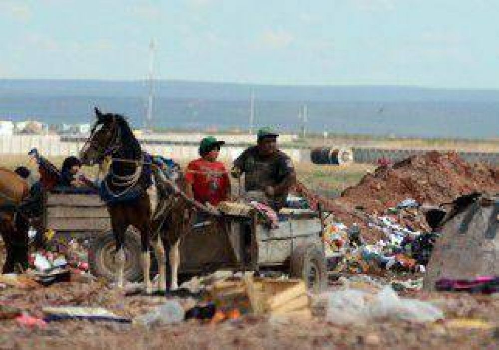 Cada neuquino genera un kilo de basura por d�a 