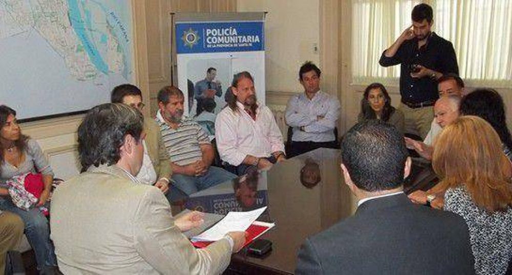 Prometieron m�s polic�as en las calles