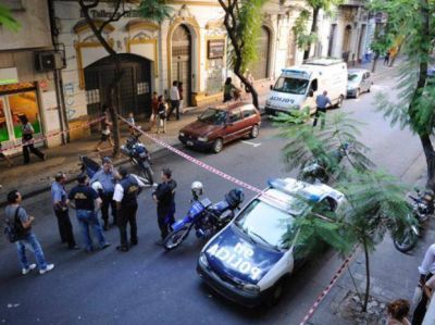 Procesan a due�os de farmacias por orquestar violentos atentados