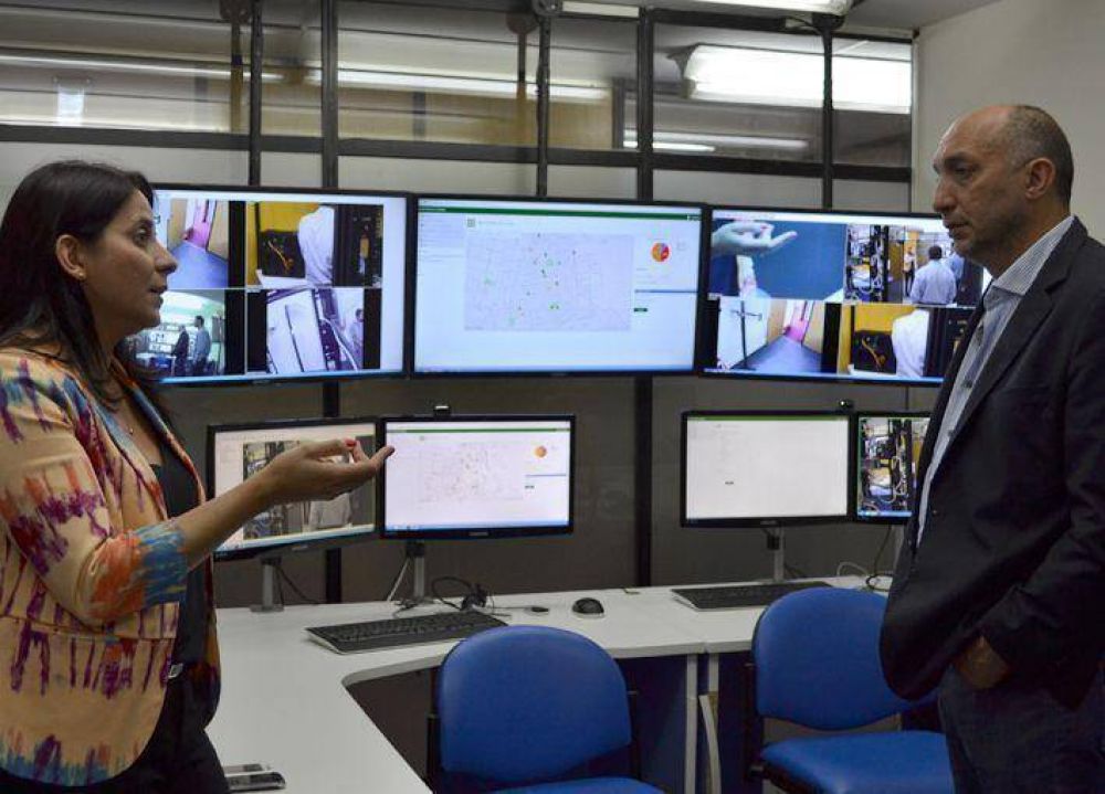 Diputado Torres: puesta a punto del centro de monitoreo de Z�rate