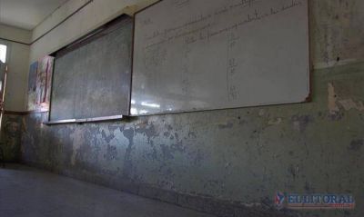 Unas 100 escuelas correntinas recibir�n 80 mil pesos para arreglos menores