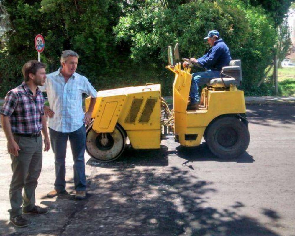 Vialidad Municipal repaviment� el paso a nivel de Matheu y la V�a
