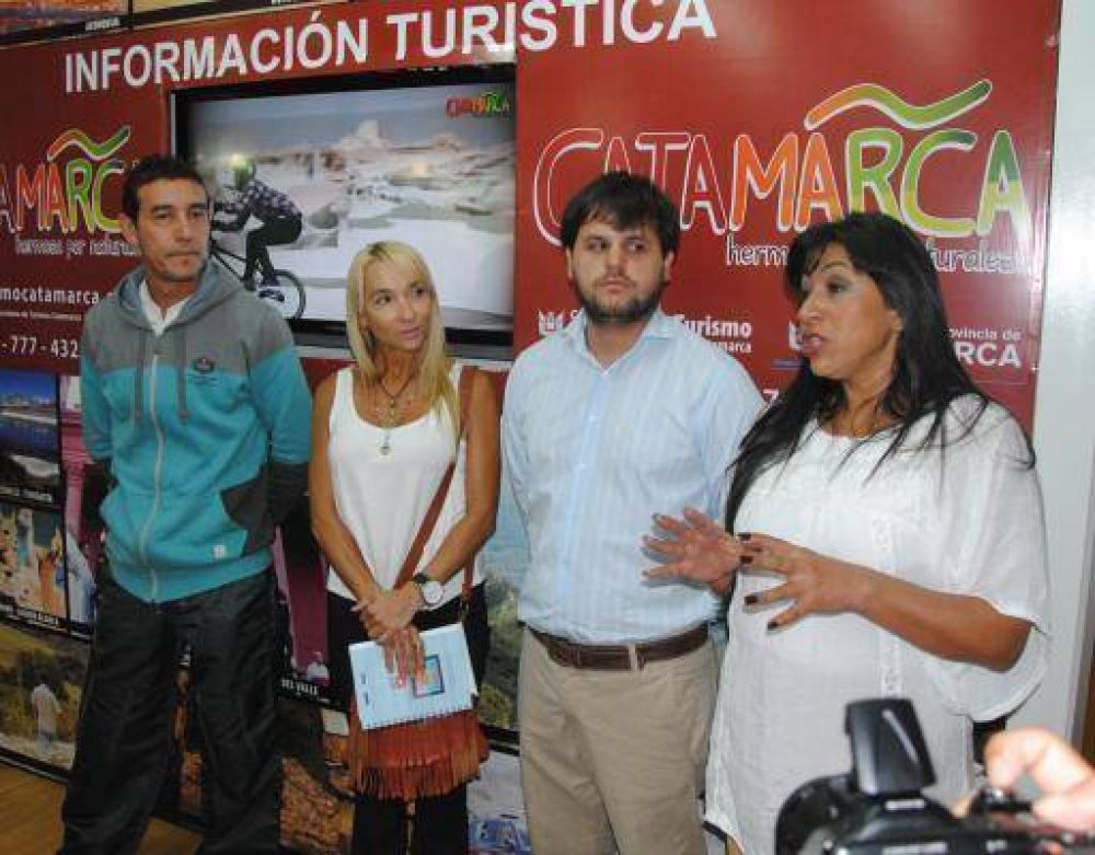 Se present� �Pedaleando bajo la luna�