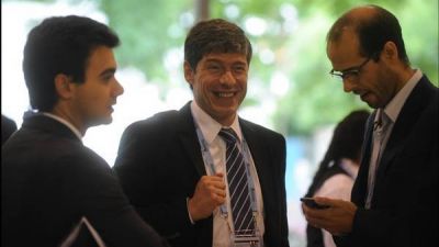 Abal Medina se enter� por su mujer que deber� asumir una banca en el Senado
