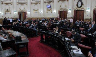 Acuerdo de bloques posterga para el 2015 el tratamiento del nuevo C�digo de Convivencia