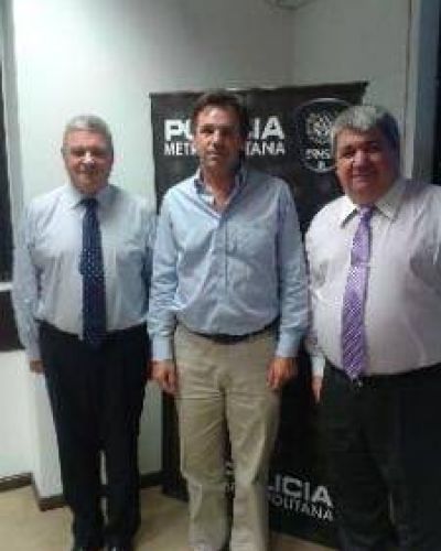 Ramiro Ortiz se reuni� con las m�ximas autoridades de la Polic�a Metropolitana