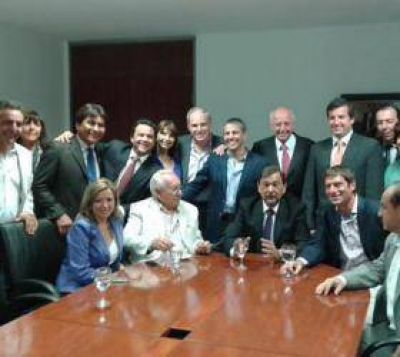 A etiquetarse