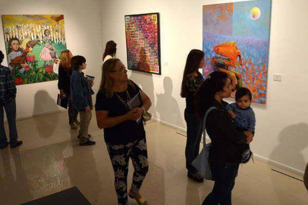 La Fundaci�n Cultural Santiago del Estero entreg� los premios del V Concurso Regional de Pintura