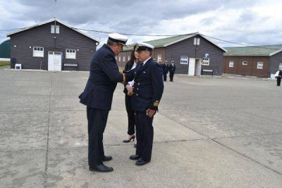 Ceremonia de ascenso a suboficiales mayores