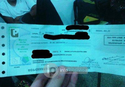 Denuncian millonaria estafa de Bruera a los integrantes de la Polic�a Comunal