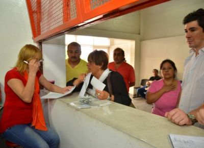 Protestan por las demoras para tramitar el carnet de conducir