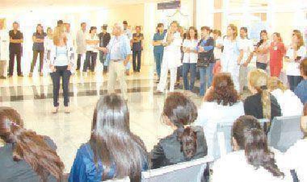 El conflicto m�dico se agrava y el paro sigue 48 horas m�s