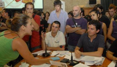 UNC: pol�mica por cobro de tasas y aranceles