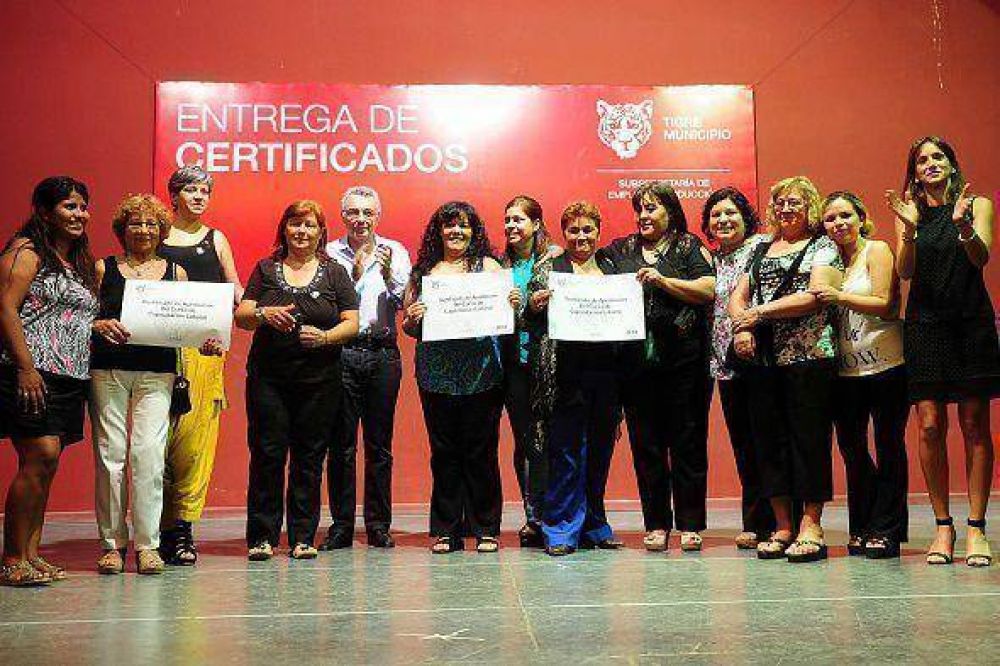 M�s de 800 vecinos del partido de Tigre se capacitaron laboralmente