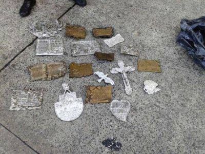 Ladrones de tumbas detenidos por las Patrullas de Protecci�n Ciudadana de San Fernando