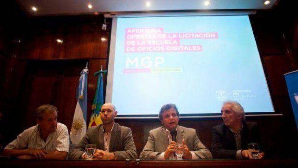 Se​ ​conocieron las ofertas ​para la construcci�n de la Escuela de Oficios Digitales