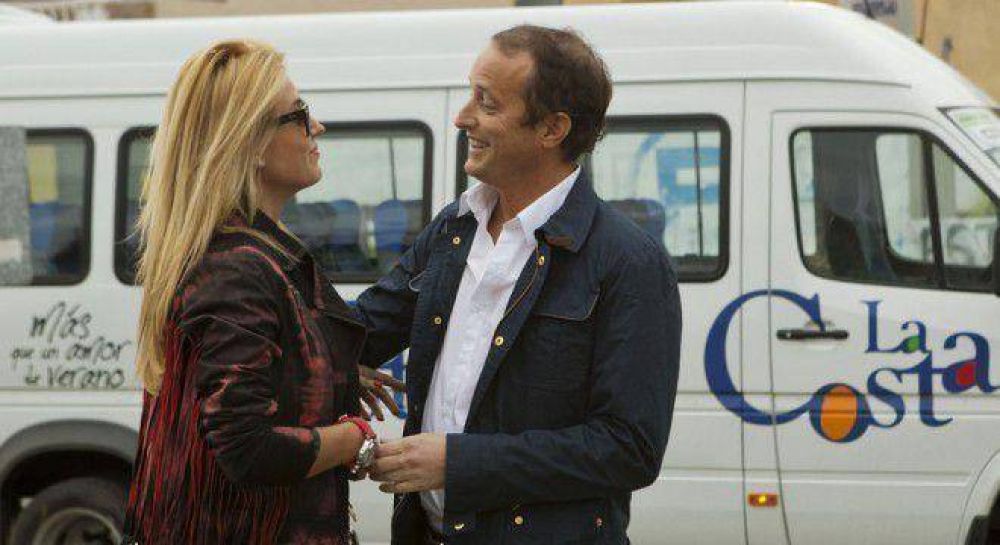 Mientras teje en silencio con intendentes, Insaurralde apuesta a la estrategia del Indio Solari