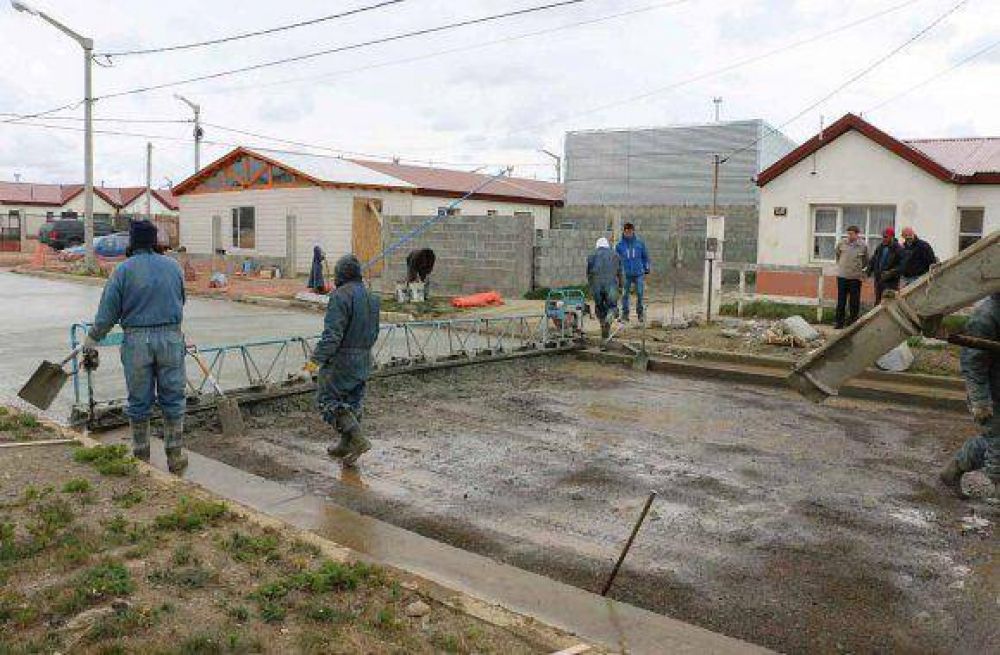 Habilitan las primeras calles pavimentadas en Chacra XIII