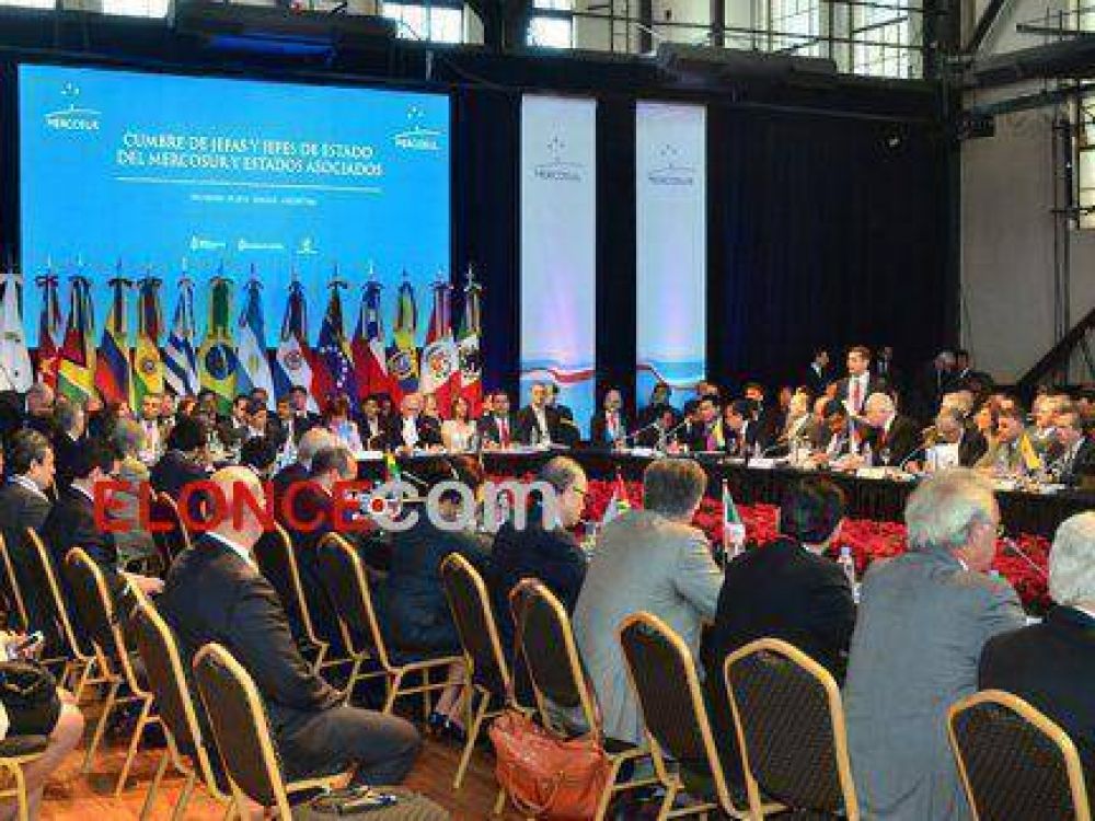 Cumbre del Mercosur: El almuerzo de los presidentes y algunas apostillas de color