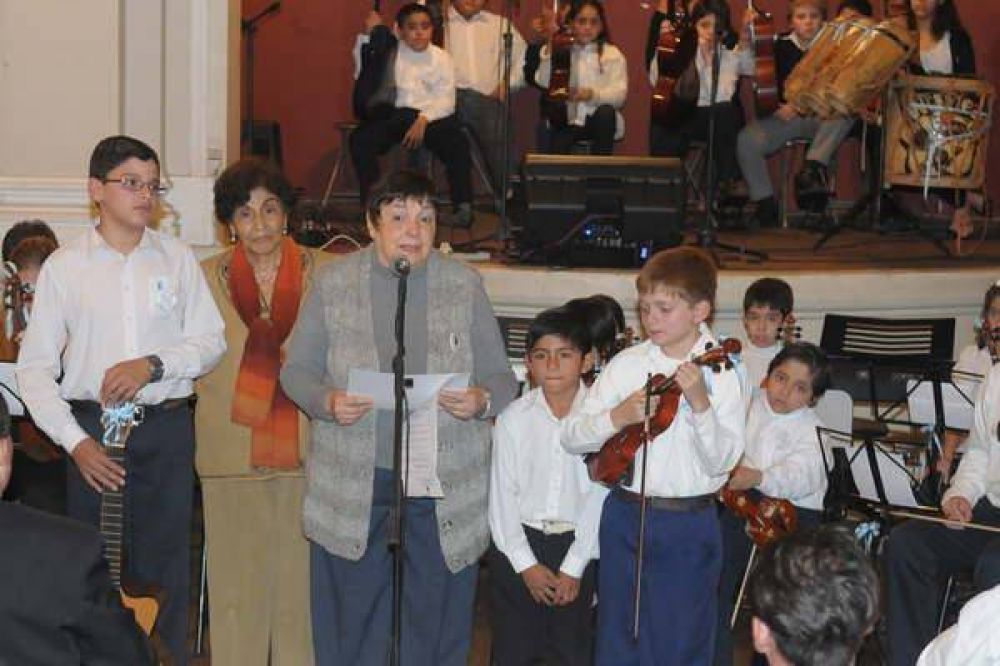 Los alumnos del IPA despiden el a�o con un concierto