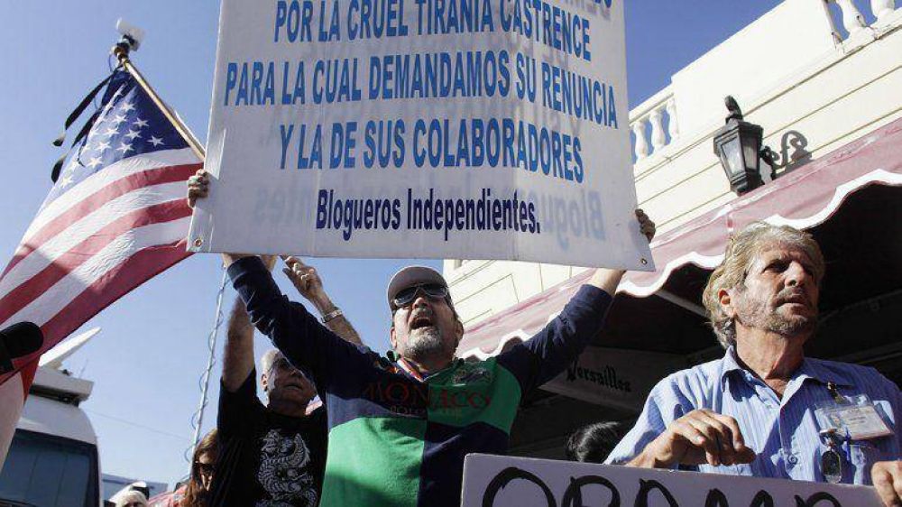 Los cubanos, entre la conmoci�n y la sorpresa