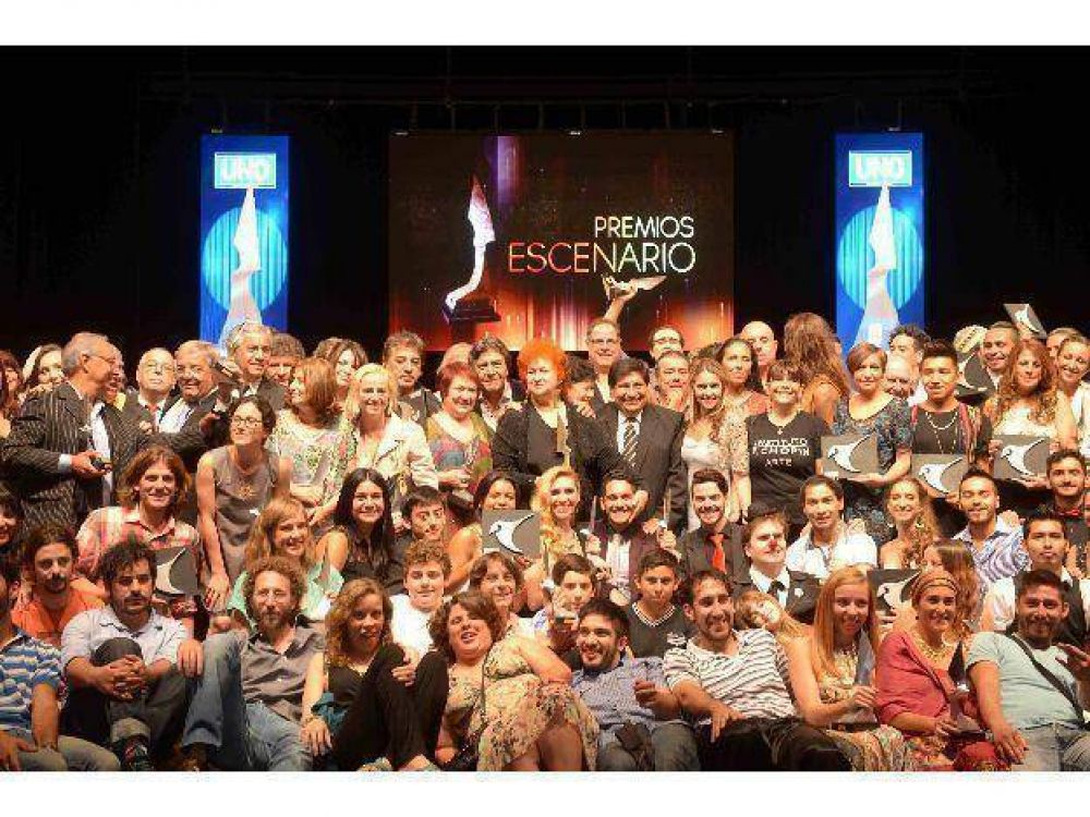 Emotiva ceremonia de los Premios Escenario 2014
