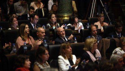 Legislatura: por qu� se cay� el Golf y entr� Centros Culturales