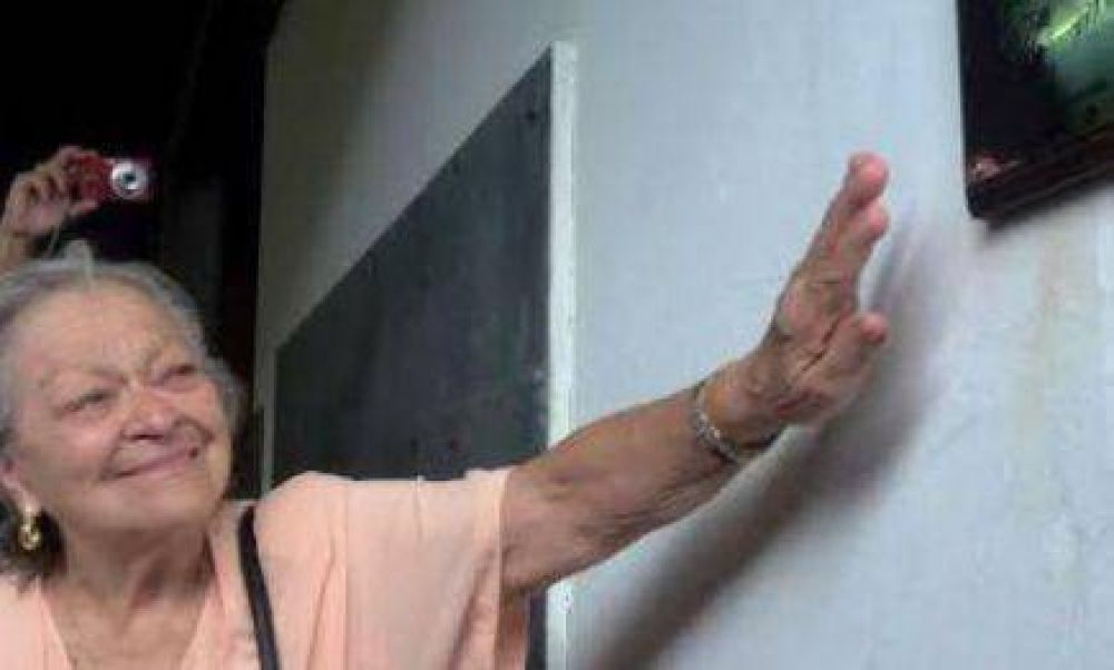 �Se nos fue la Carlotto misionera�‏