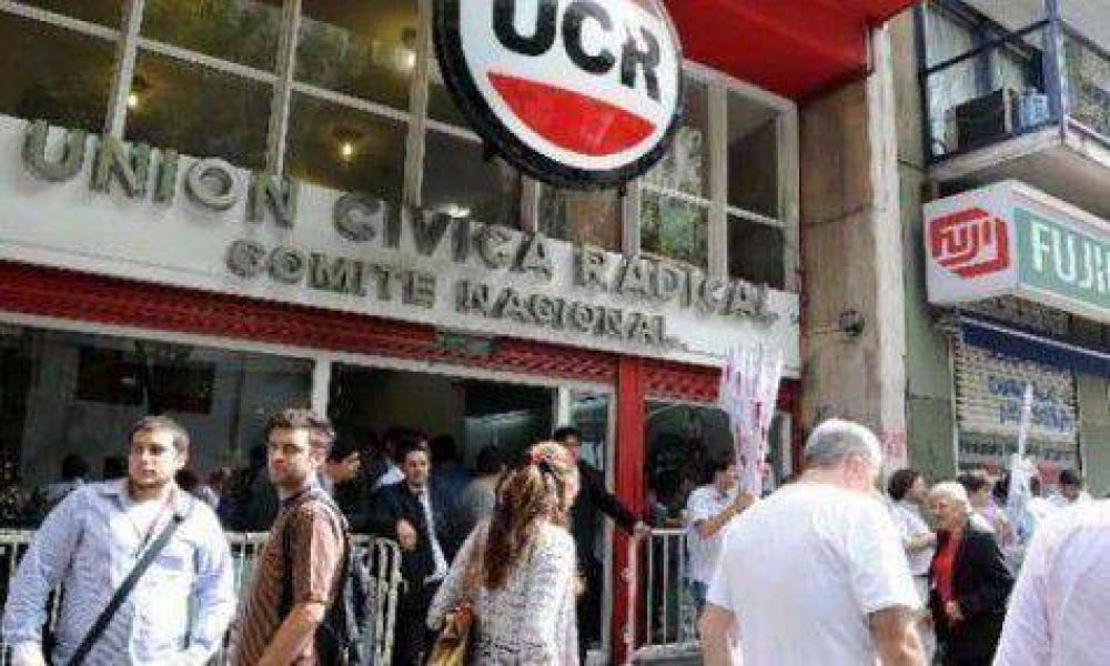 El radicalismo se aleja del PRO