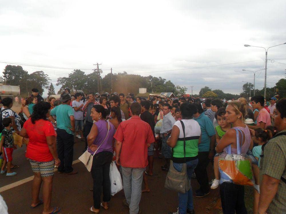Jornada de protesta en Montecarlo termin� en acuerdo con el Gobierno