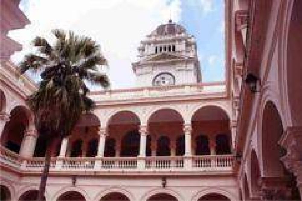 El 100% de los aportes de campa�a al FpV de Entre R�os provinieron de funcionarios