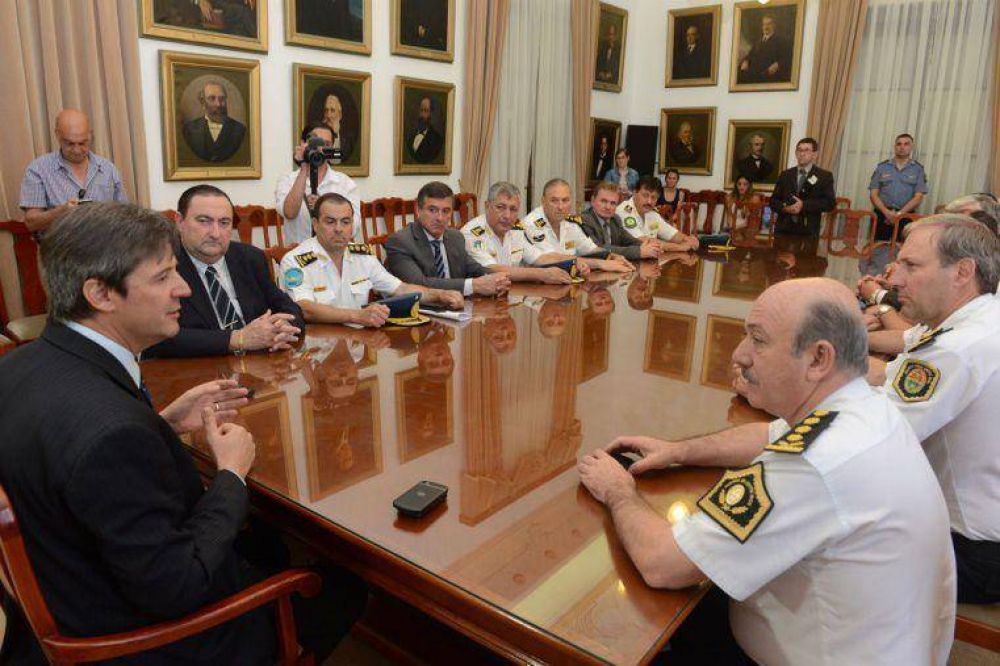 Reconocen el desempe�o de la Polic�a entrerriana durante la Cumbre del Mercosur