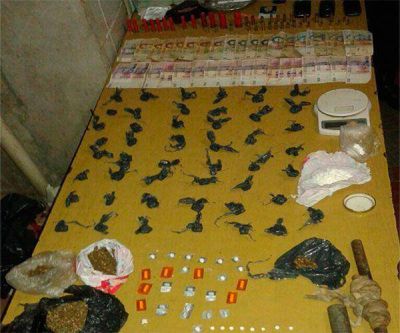 Importante secuestro de drogas y armas durante un allanamiento