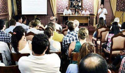 Las ciudades sustentables del futuro, a debate en el �mbito del Concejo Deliberante