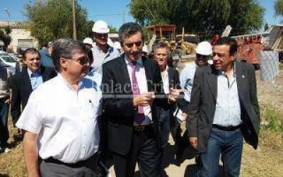 Elecciones 2015: Randazzo de visita en Z�rate junto a C�ffaro