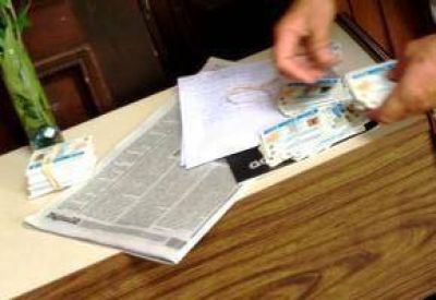 Entregan licencias de conducir en la Municipalidad