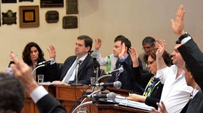 El Concejo aprob� el proyecto del Ejecutivo para el loteo de las tierras del Ej�rcito